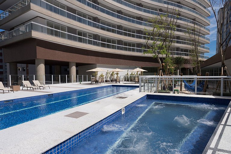 Apartamentos no Unlimited Ocean Front Pertinho do mar