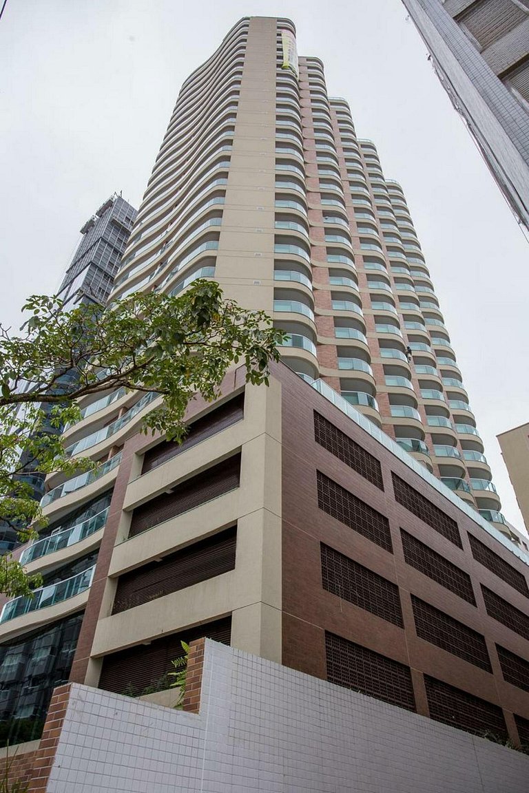 Unique 1209 • 2 dorm sacada c/ vista mar