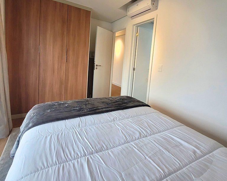 Housi 133 • Econômico na Ponta da Praia