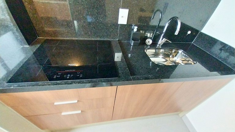 Housi 133 • Econômico na Ponta da Praia