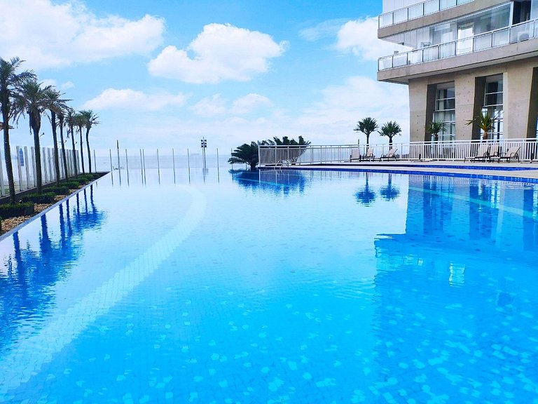 Unlimited 3010 - Vista mar do alto