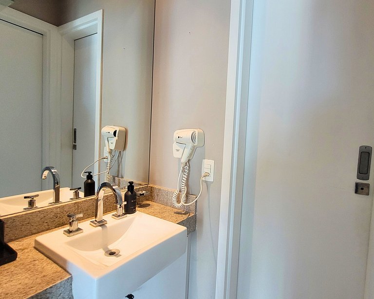 Unique 1801 — Vista Mar & Cidade