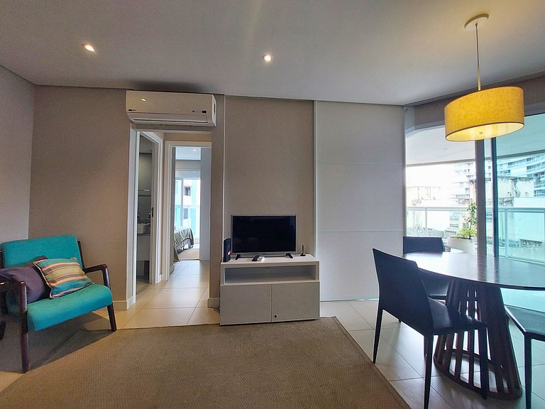 Unique 1209 • 2 dorm sacada c/ vista mar