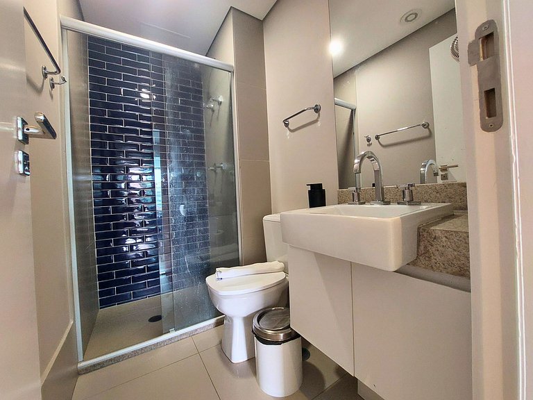 Unique 1209 • 2 dorm sacada c/ vista mar