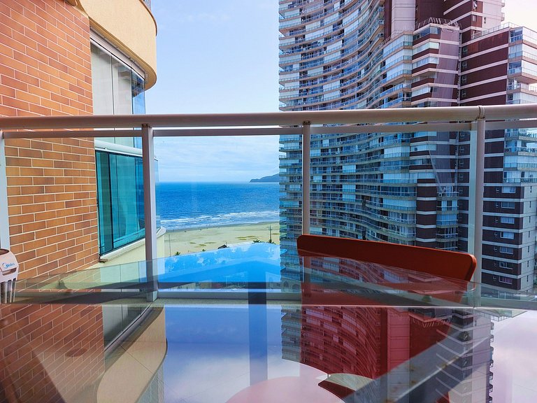 Mar à Vista no Unique Residence 1810