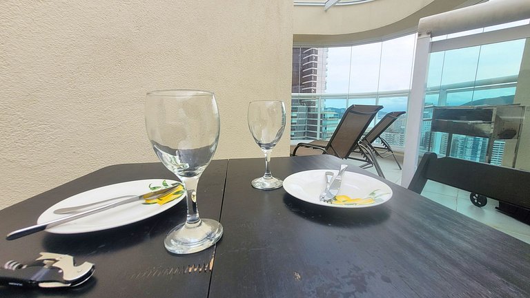 2701 Estanconfor - Cobertura Duplex com Jacuzzi privativa