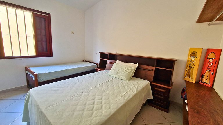 Aconchegante Casa Amarela na Enseada