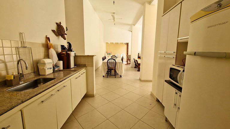 Aconchegante Casa Amarela na Enseada