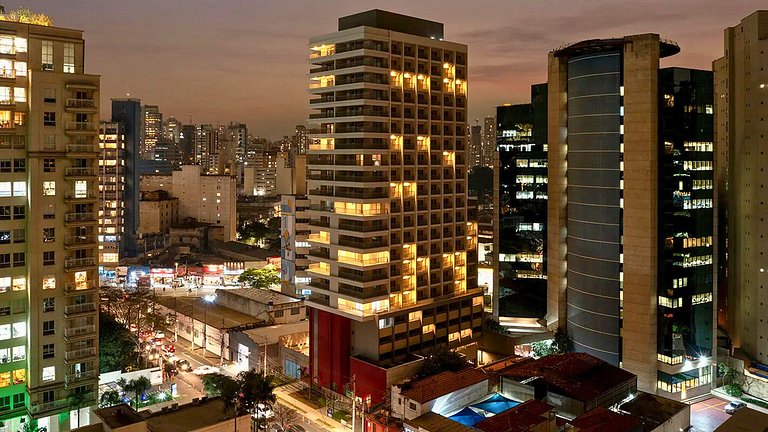 BookSampa - NexOne Faria Lima 1908 próx ao metrô