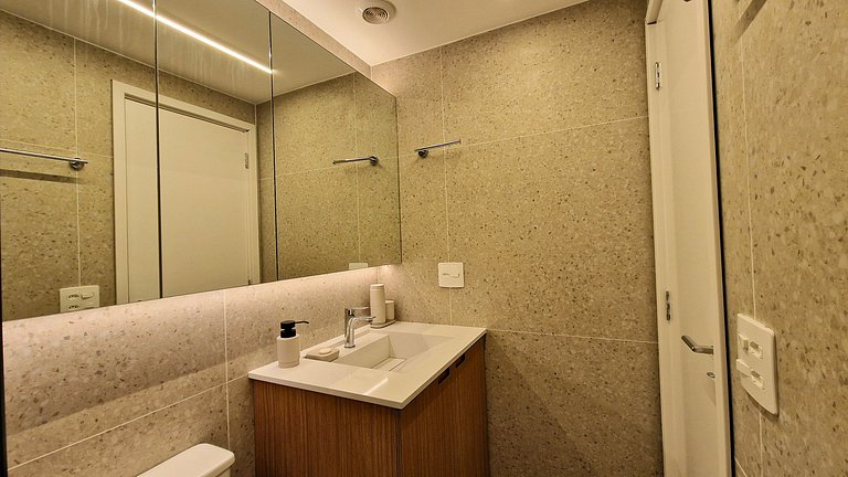 BookSampa - NexOne Faria Lima 1709 próx ao metrô