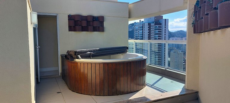 Unique 2702 • Apê com Jacuzzi vista Mar