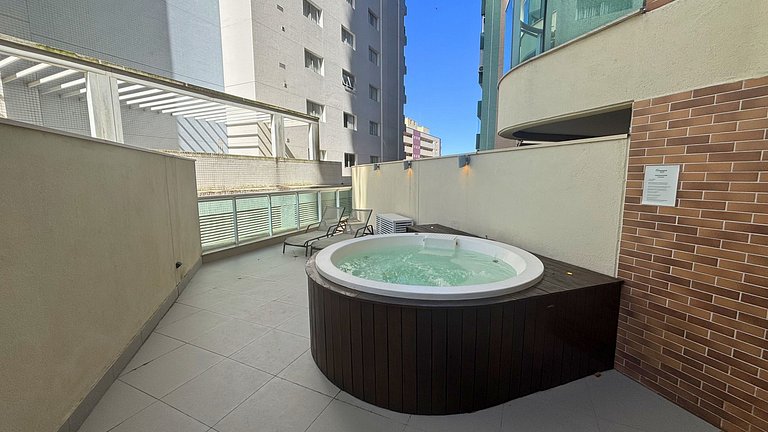 Unique 506 - Jacuzzi no Quintal!