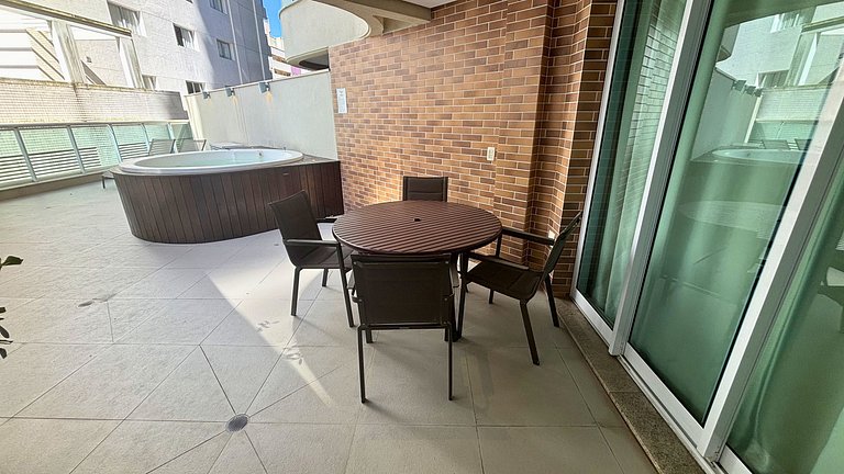 Unique 506 - Jacuzzi no Quintal!