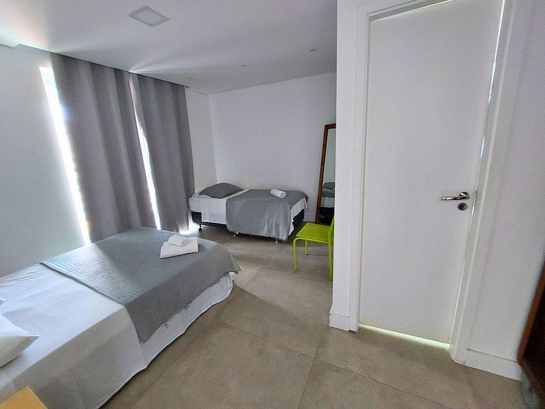 901 BookSantos Estanconfor