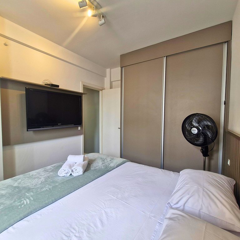 Latitude Localização Top na Ponta da Praia