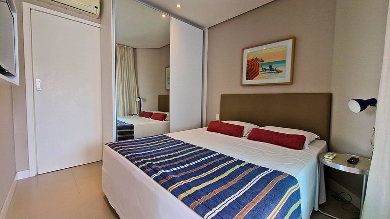 Unique 901 - Pertinho do mar