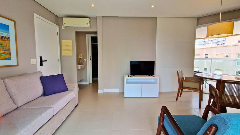 Unique 901 - Pertinho do mar