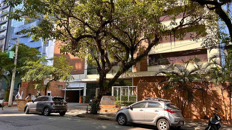 Unique 901 - Pertinho do mar