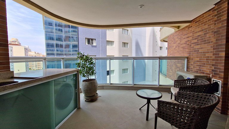 Unique 902 - Pertinho do mar