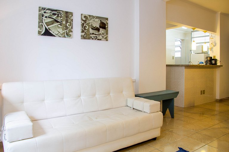 Xango 103 - Ótima Localização 100m da praia