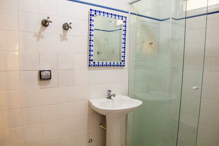 Xango 103 - Ótima Localização 100m da praia