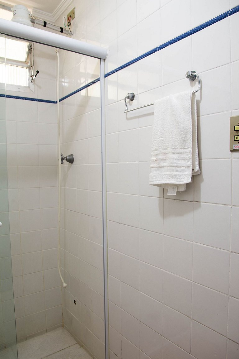 Xango 103 - Ótima Localização 100m da praia