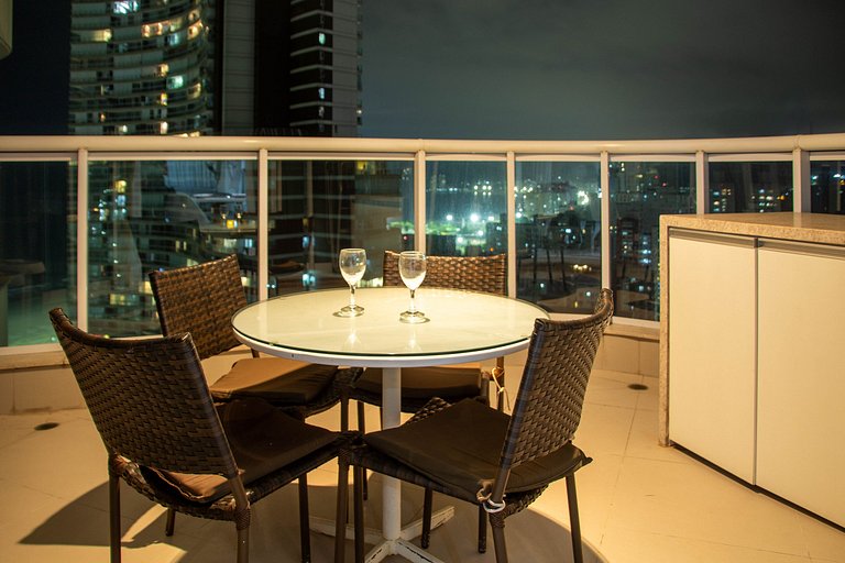 2701 Unique - Cobertura Duplex com Jacuzzi privativa