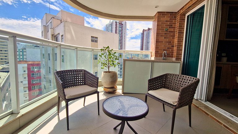 Unique 1101: Iluminado com 2 Varandas