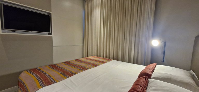 Unique 1806 — Vista Mar perto da praia