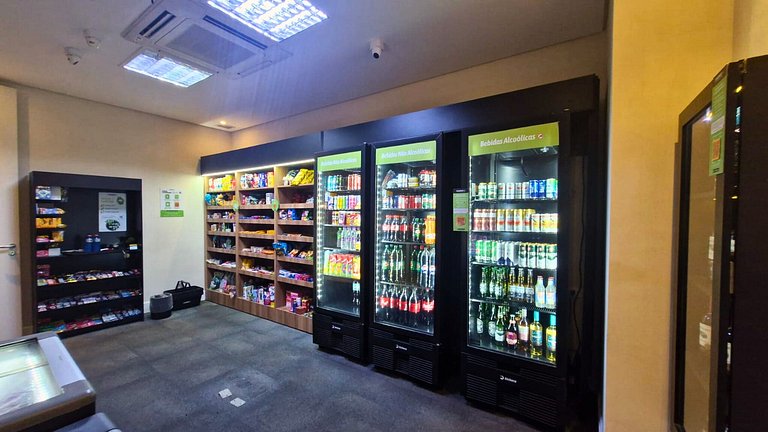 Unique 1307 • Vista lateral para o mar