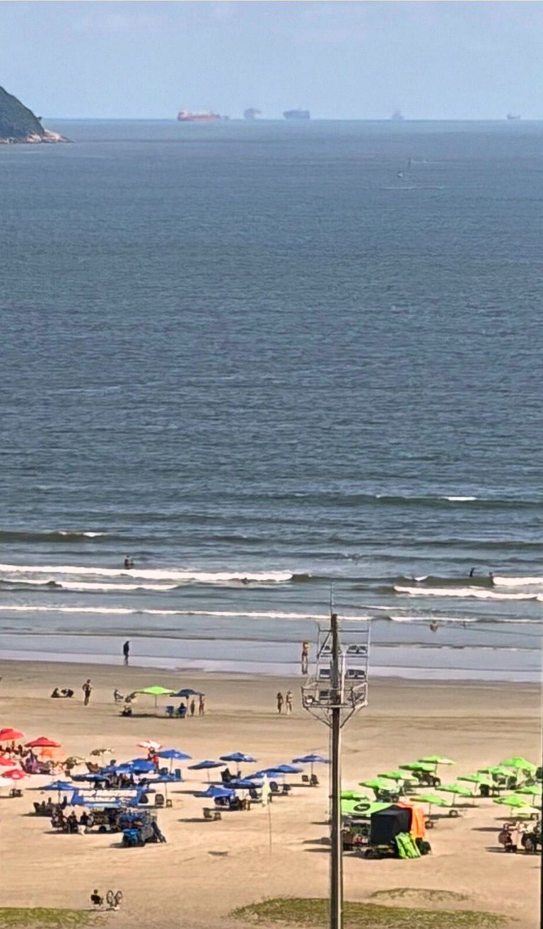 Unique 1307 • Vista lateral para o mar