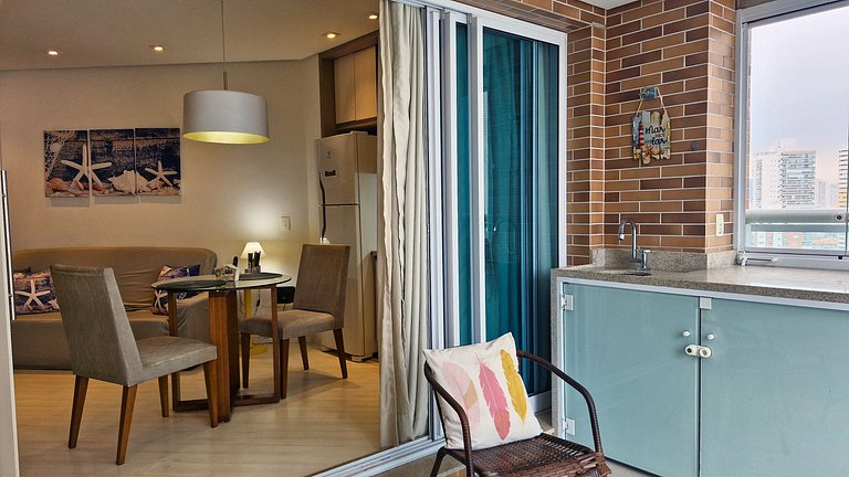 Unique 1307 • Vista lateral para o mar