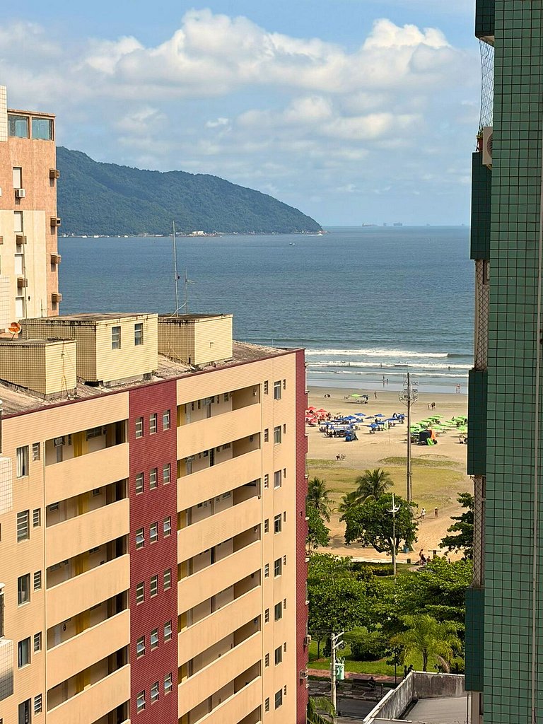 Unique 1307 • Vista lateral para o mar