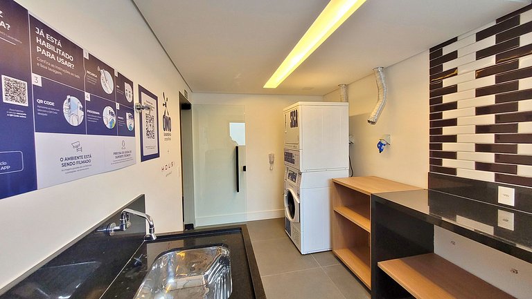 Housi 133 • Econômico na Ponta da Praia