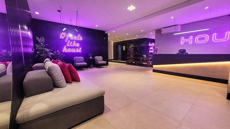 Housi 133 • Econômico na Ponta da Praia