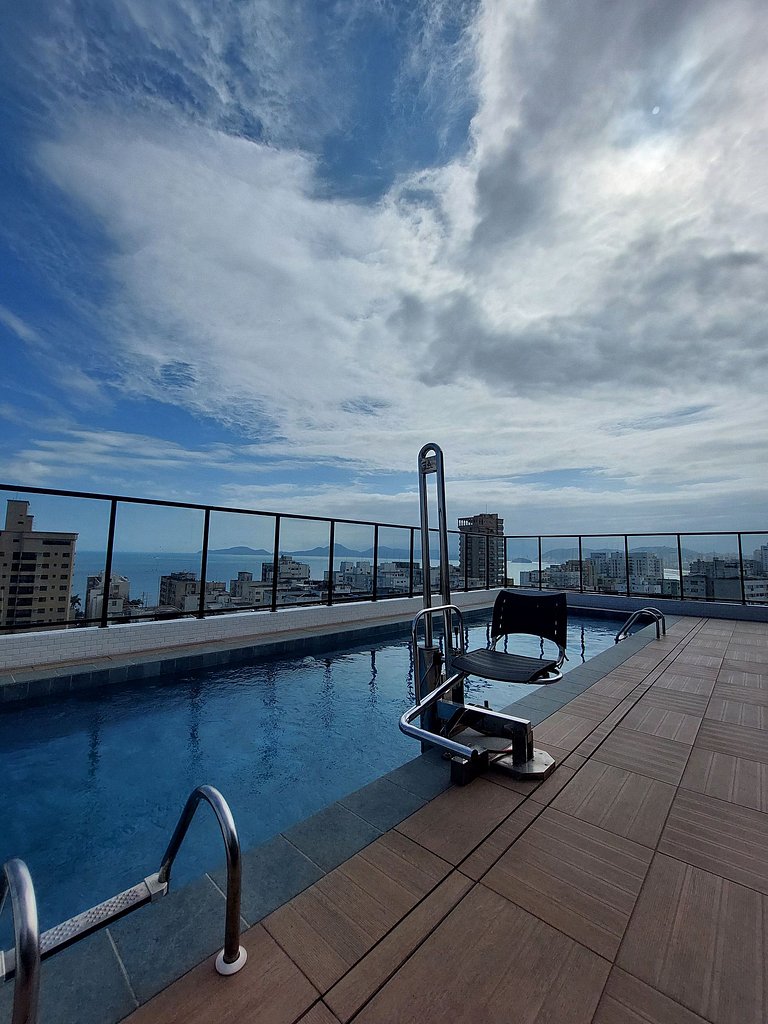 Housi 133 • Econômico na Ponta da Praia