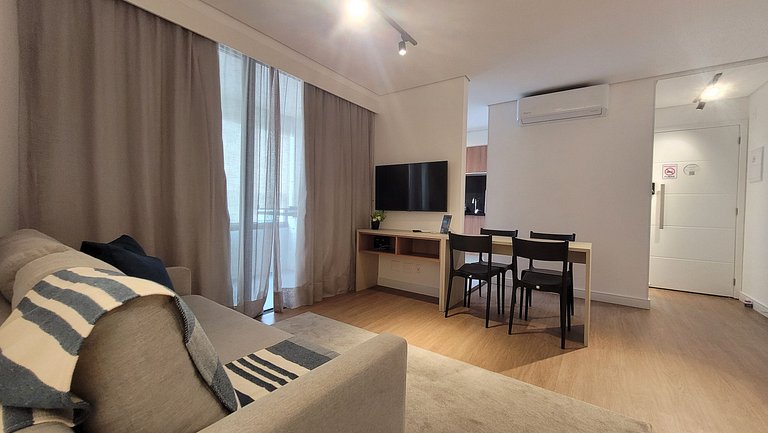 Housi 133 • Econômico na Ponta da Praia