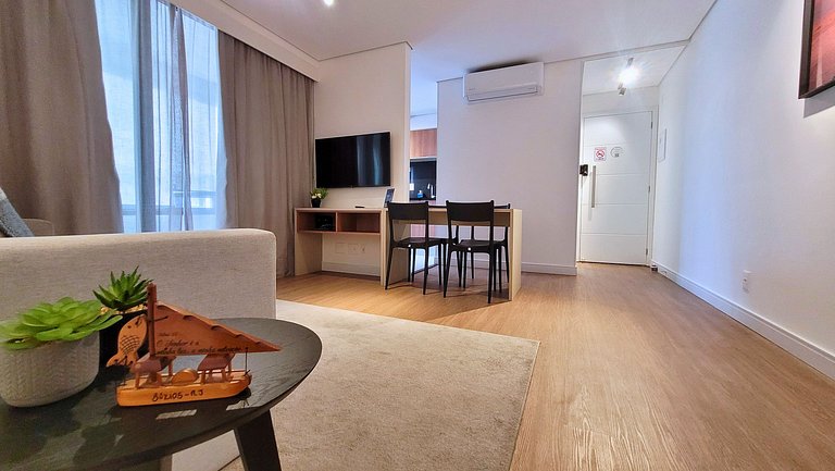 Housi 133 • Econômico na Ponta da Praia