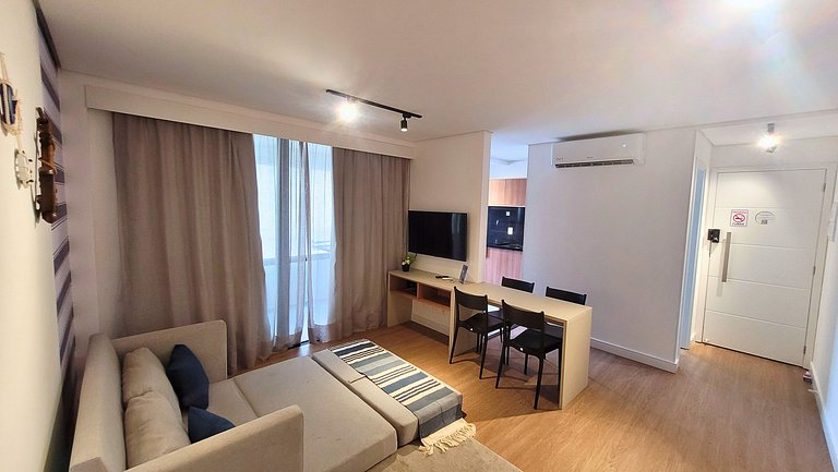 Housi 133 • Econômico na Ponta da Praia