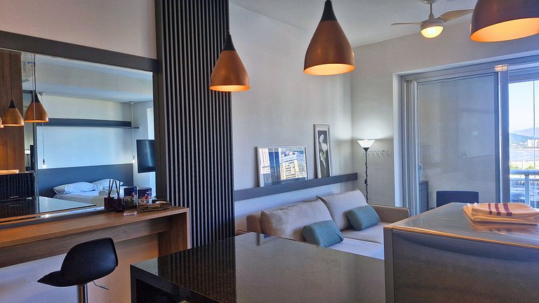 Unlimited 1518 — Estúdio vista mar