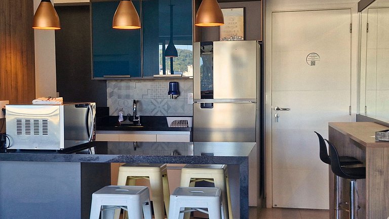 Unlimited 1518 — Estúdio vista mar