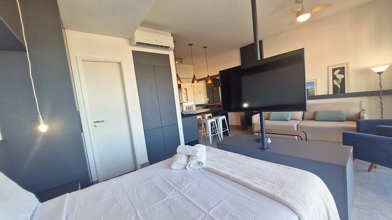 Unlimited 1518 — Estúdio vista mar