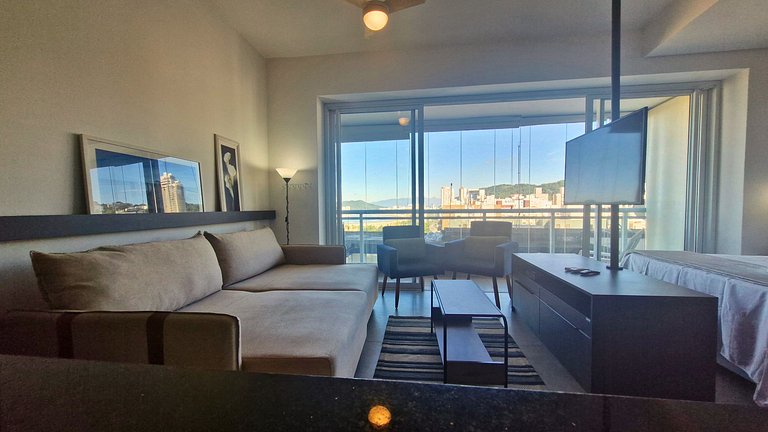 Unlimited 1518 — Estúdio vista mar