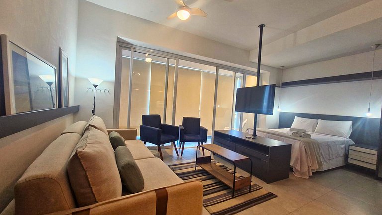 Unlimited 1518 — Estúdio vista mar